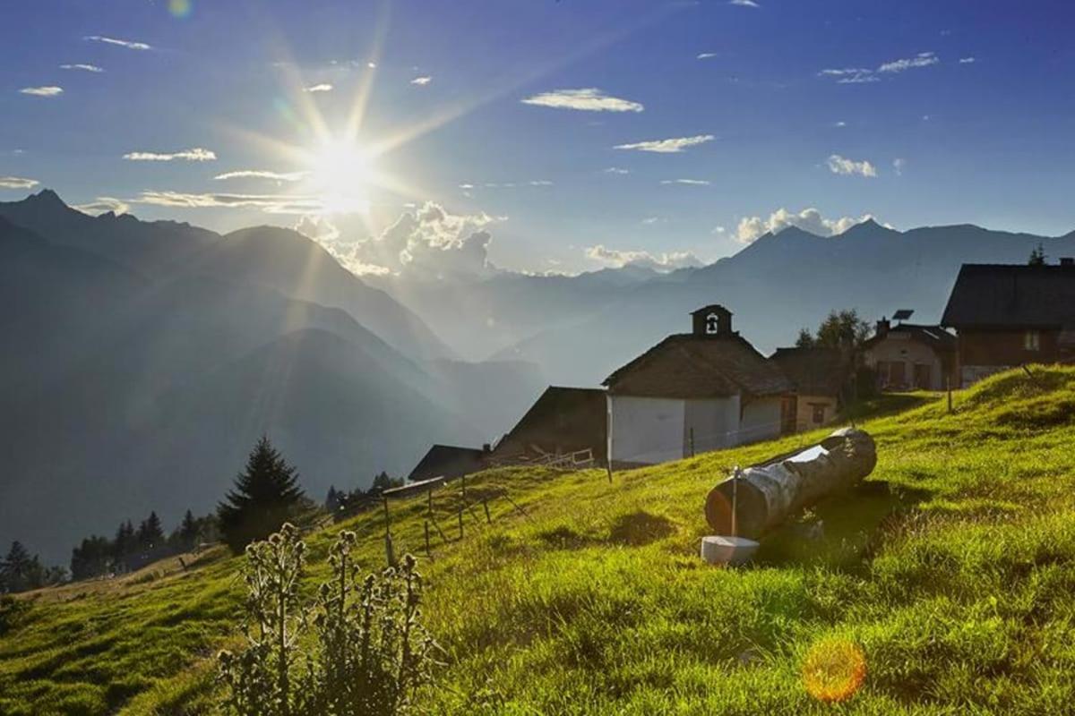 Bb Garni Motta Hotel Airolo Exterior foto
